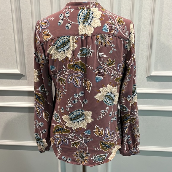 Beautiful Ruffle Blouse - Picture 6 of 12